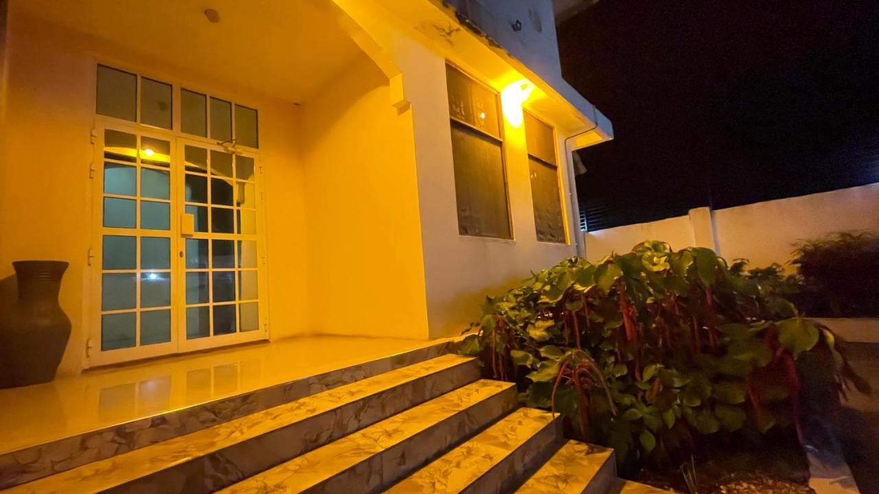 Garden Pearls Hotel นูงวี ภายนอก รูปภาพ